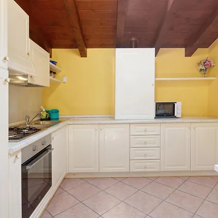 Intelvi House Castiglione dʼIntelvi